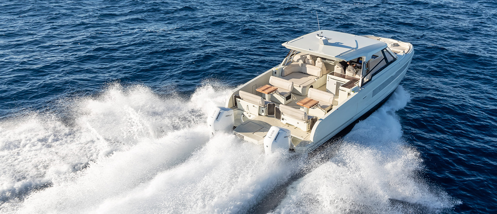 catamarano yot